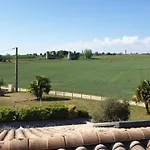3 Au Calme Dans Le Sauternais Apartament *