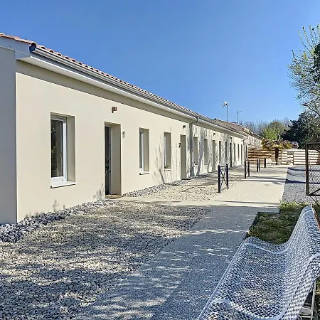 3 Au Calme Dans Le Sauternais Apartament *
